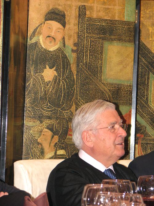 Le Sénateur attentif