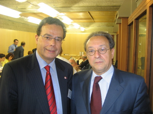 Le Président de la Commission de l'Enseignement et le Directeur de la Mission Laïque