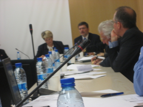 En commission des Affaires Culturelles et de l'Enseignement avec les responsables du CNED