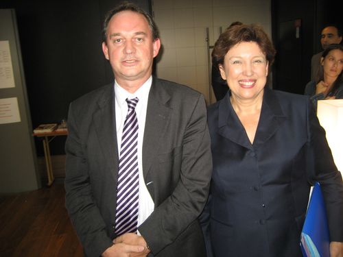 Francis NIZET avec Roselyne Bachelot, Ministre de la Santé.